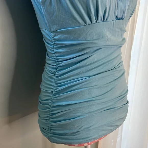 Bebe Ruched Tank Top Size M - Picture 3 of 8